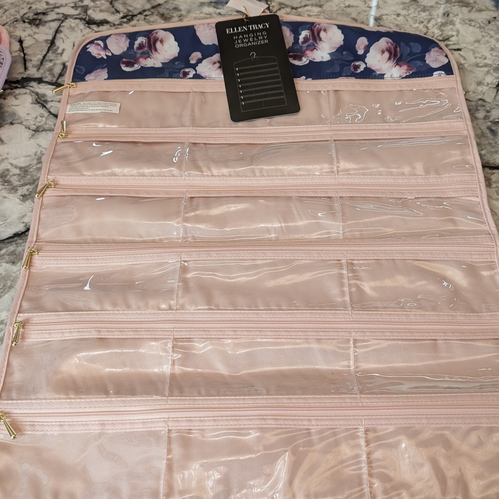 Ellen Tracy Floral Jewelry Organizer in Pink and Navy - Picture 3 of 5
